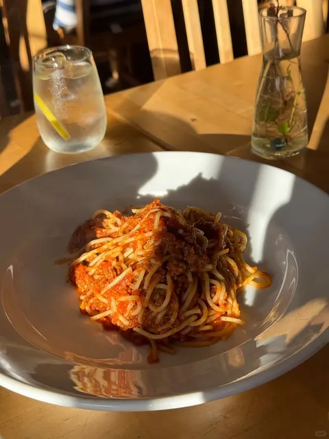 Swedish Impressions: Norrköping – Lakes, Hills & Nightlife Surprises 