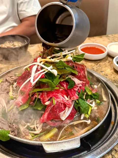 The Portions Are HUGE & So Surprising! 🥩🔥