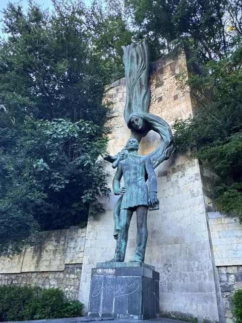 No Filters, Just Vibes 