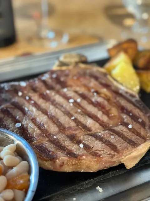 Rome | Popular Steakhouse I Butteri