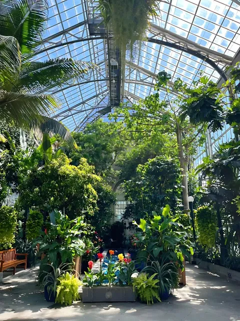 DC's Secret Garden | Hidden in the US Botanic Garden (with Tips) 