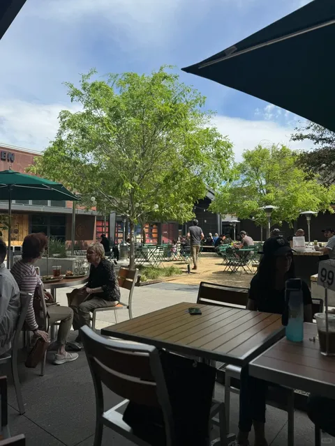 Las Vegas | Urth Caffé – A Charming Afternoon Spot in the Southwest 🌿