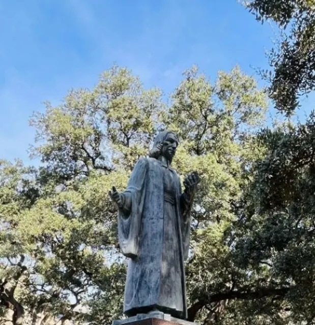 ⛪ John Wesley Monument 