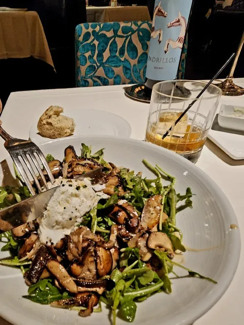 An Unforgettable New Year's Eve Dinner Experience 🎆🍽️