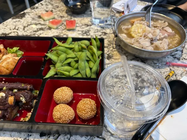 J Pot in Fresno – A Must-Try on Your Way to Sequoia! 🚗🍲