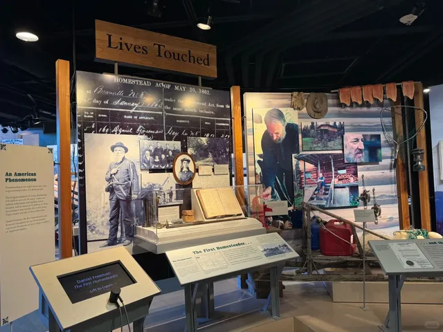 🇺🇸 Kansas: The Heartland of America 🌾🚜