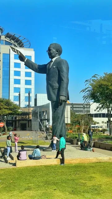 🇿🇦 Johannesburg Safari Adventure | Lion Safari Park 🦁🌍