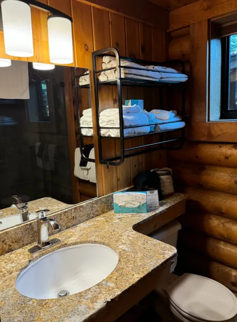 Treasure Vacation Cabins Near Grand Teton National Park 🏠