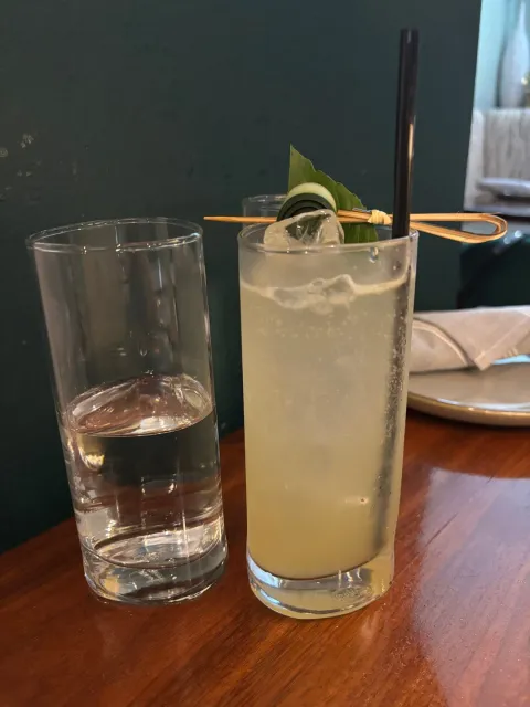 Great Food, Beautiful Place! 🏛️✨