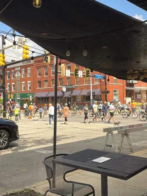 Pittsburgh Food Adventure 💛 Brunch Time in South Side! 😋