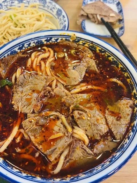 🇩🇪 Nuremberg’s New Gem: "Shanjian" Lanzhou Beef Noodles! 🍜