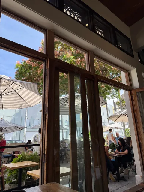 🥑 Delicious Brunch in Beverly Hills | Croft Alley 🌴