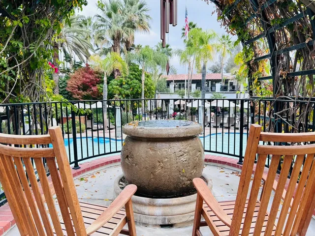 Skip Palm Springs—This is the Ultimate Hot Springs Experience! 🌿💦