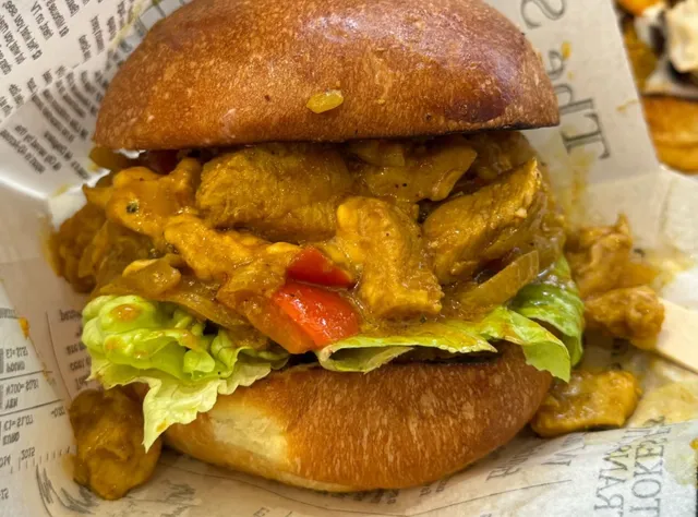 Rome Food Hunt: Who Can Resist the Delight of This Bite!