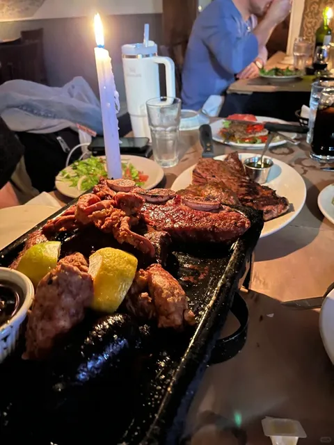 Chicago | Unbelievably Good Steak for Just $30! 🥩