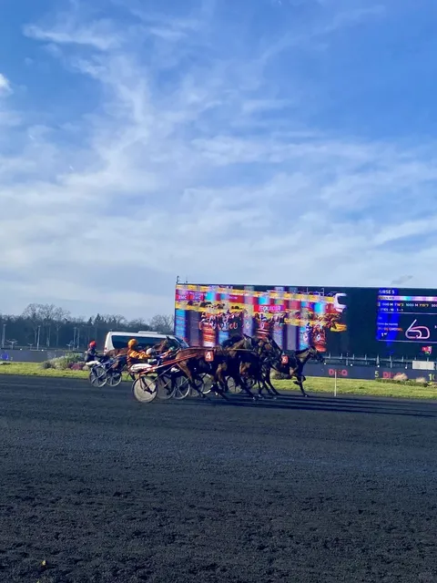  Free Events at the Paris Racecourse Are Here 🆓🏇