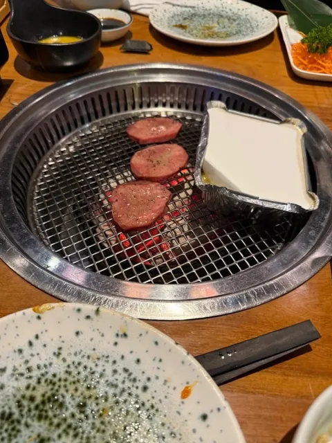 I Had the Most Unreasonably Delicious BBQ in London!!!