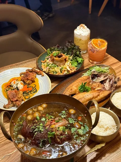 🔥 4.8-Star Thai in Times Square!