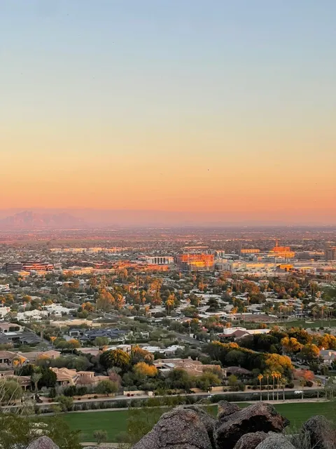🌄 Conquered Camelback Mountain! 🌵💦