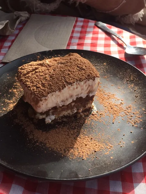 🇦🇺 Bendigo’s Unexpected Dessert King: A Tiramisu Revelation ！☕🍰
