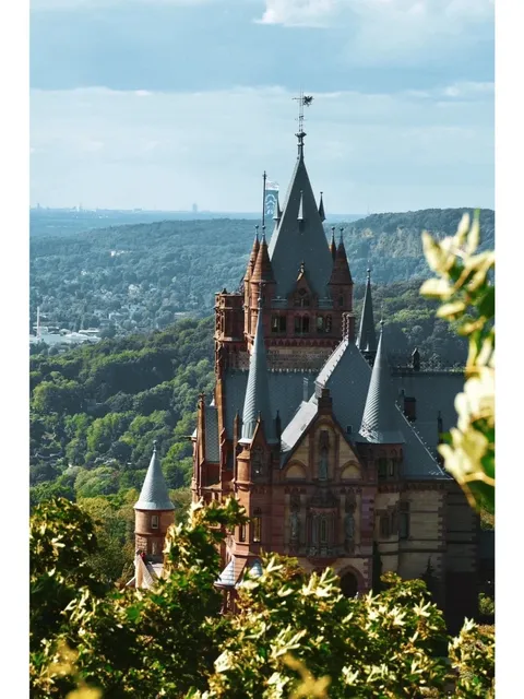 What❓❗️ You’ve never heard of Bonn, Germany… 😲