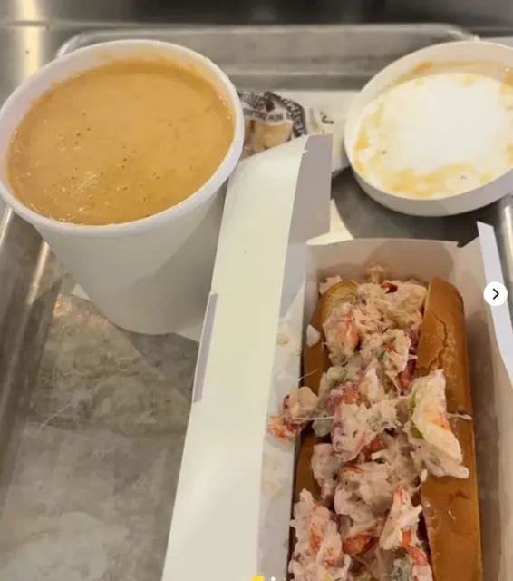 New York Chelsea Market Half-Day Food and Shopping Guide 🧡