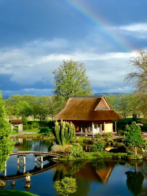 ​​🇬🇧 Just 1 Hour from Edinburgh: A Stunning Kyoto-Style Garden! 🏯✨​