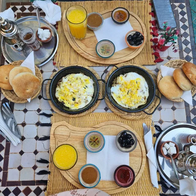 Morocco | The Ancient City of Marrakech 🏟️🏰🌇