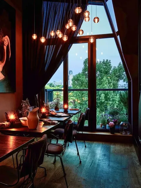 Frankfurt Flavors: A Michelin-Starred Feast 🌟🍽️