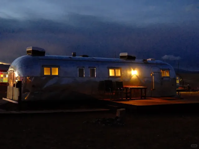 Hotel Luna Mystica 🌵✨: A Glowing Retreat in the New Mexican Wild