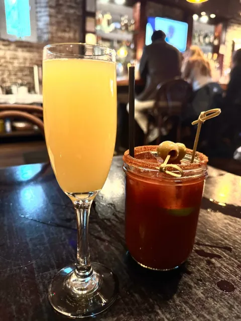 Amazing Brunch at Virginia's on King! 🍽️✨