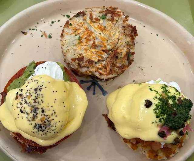 Snooze Brunch Spot: A Beautiful Weekend Morning
