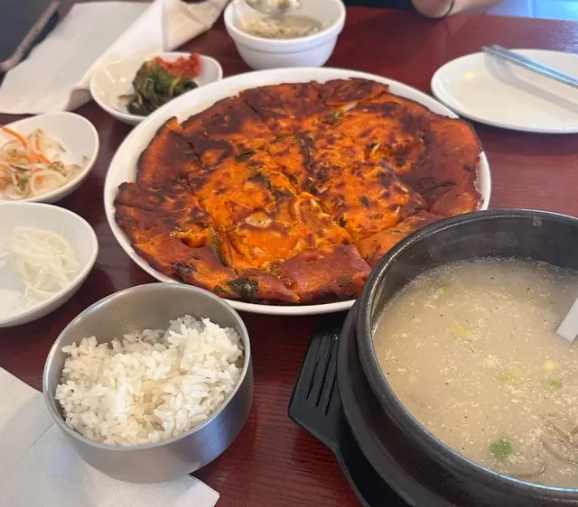 🥂🇺🇸 University of Minnesota Hidden Gem: Korea Restaurant