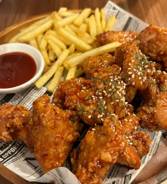 A review of a Korean restaurant opened by two Koreans 🇰🇷 2