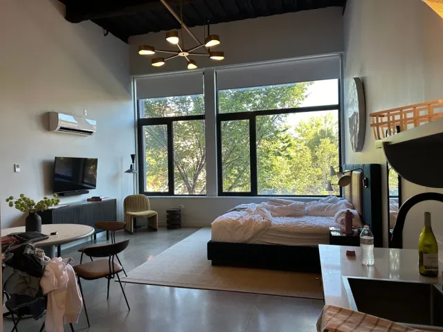 🌟 Rave Reviews for The Neighborhood Hotel! 🏨💫