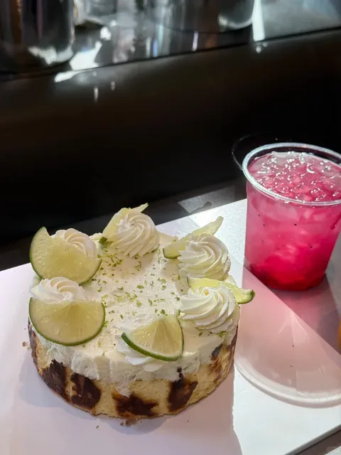 LIC Summer Dessert Obsessions: Icy Jellies & Panna Cottas! 🍧✨