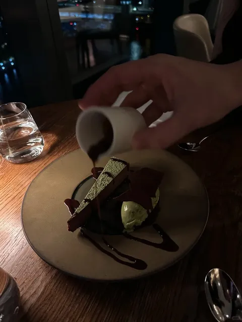 Chicago | Beautiful & Delicious Desserts at Miru 🍰✨