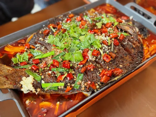 Kazan Foodie Discovery: A Sichuan Chef in Russia? This Place is FIRE! 