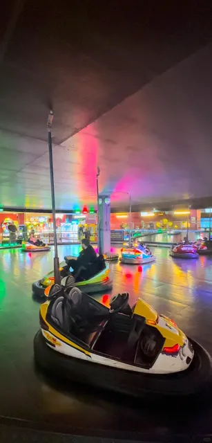 🇬🇧 Europe's 2nd Largest Mall Is in MANCHESTER?!