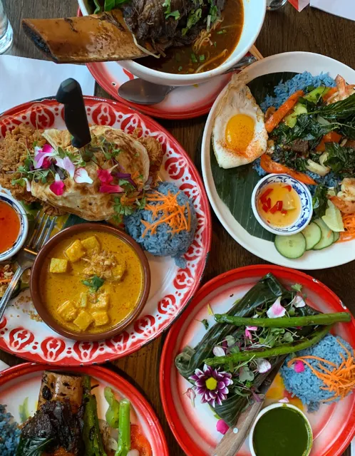 Portland, Maine’s Hidden Seafood Bomb 🦞