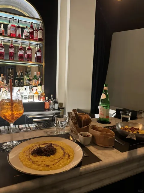 🍷 MARCHESE MILANO: A Mood Restaurant Perfect for Dates 🎩