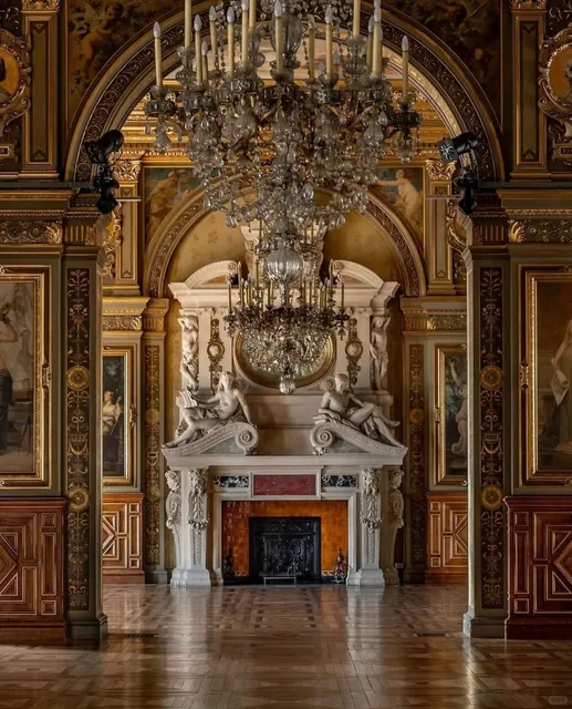 The Paris City Hall | An Artistic Gem Entwined with History and Power