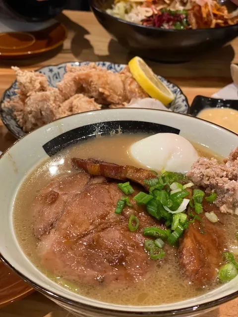 🇨🇦 Halifax | After 8 Years, This Bowl of Noodles Still Has My Heart 