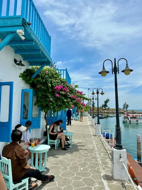  🇻🇳 Da Nang's "Little Greece" Café (When San