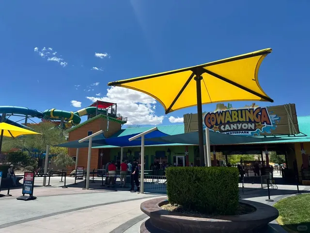 Cowabunga Canyon Waterpark is Open in Las Vegas! 🩵