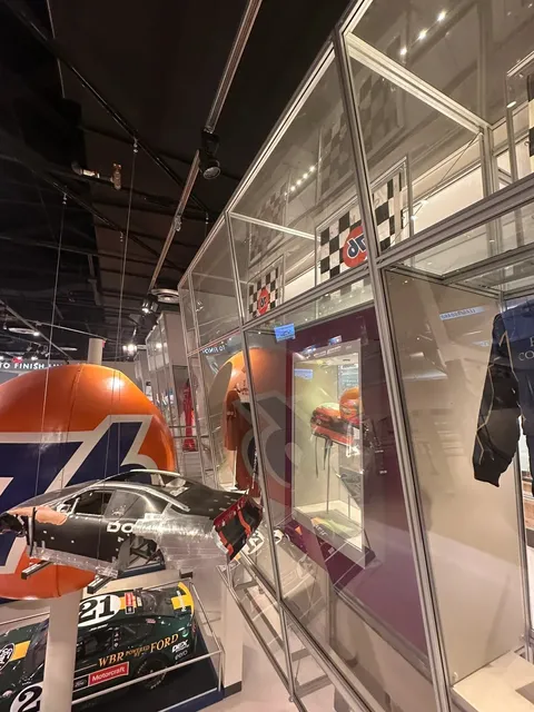 🌟 1 Day in Charlotte – Art, Speed & Skyline Views! 🚄