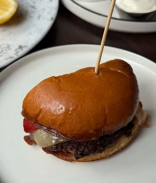 Red Cow 🍔✨ | Minneapolis' Go-To Gourmet Burger Destination!