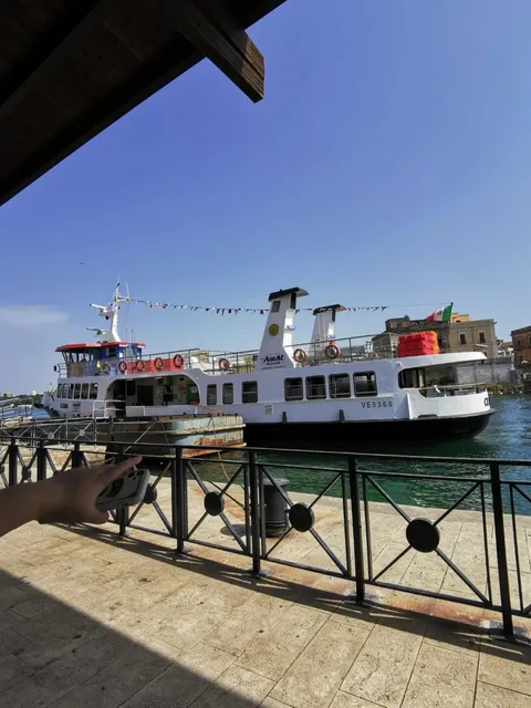 Spent €12.8 for an hour-long boat ride in Taranto (not really 😆)