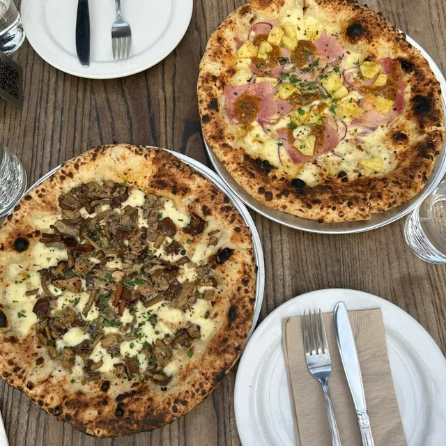 ​​Spark Pizza | Redmond's Pizza Paradise 🍕✨​​