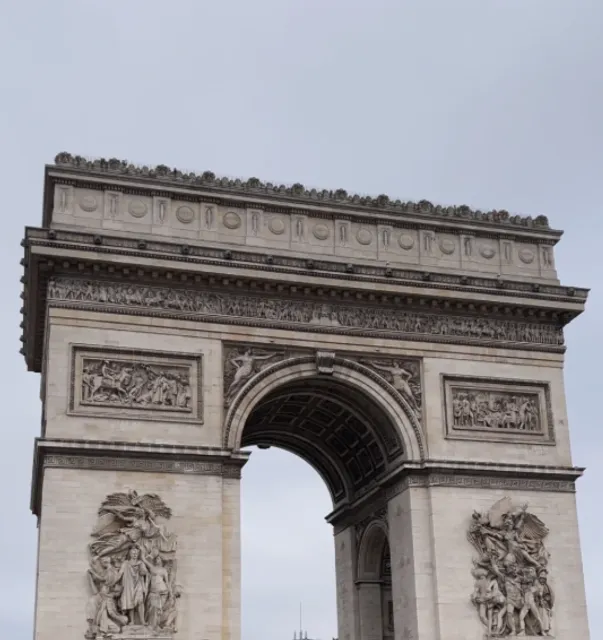 Paris Seine River Cruise ✨ Golden Time Slot 16:45-17:45